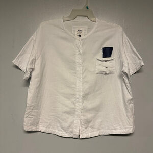 Women's MIO White Button Down Shirt with Blue Accent size medium 100% cotton
